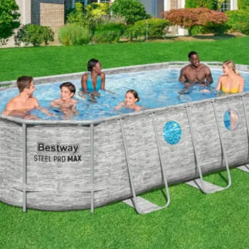 Test Bestway Steel Pro Max Splashview 5,49 x 2,74 x 1,22 m : la grosse piscine de jardin qui fait le job pour les familles