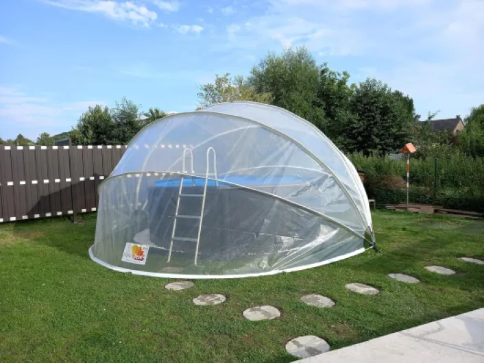 Dôme de Piscine Ø 440 cm – abri Piscine Hors Sol Transparent, pour piscines Rondes & rectangulaires, Effet Serre